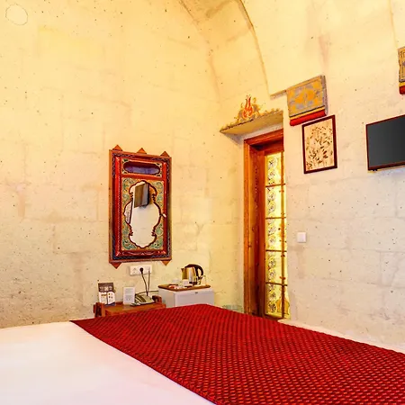 Nova Cave Hotell *