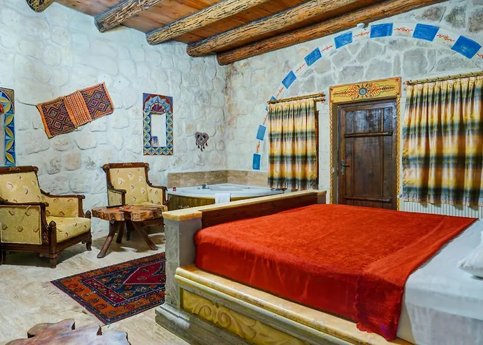 Nova Cave * Ortahisar