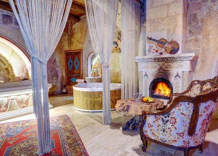 Nova Cave * Ortahisar